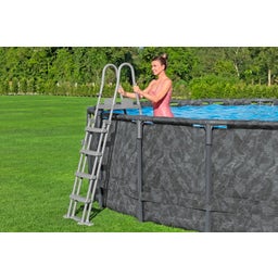 APX365™ Winterfestes Frame Pool Komplett-Set Ø 549 x 132 cm - Set mit Pool, Sandfilteranlage, Filterbällen, Sicherheitsleiter, Abdeckplane, Reparaturflicken