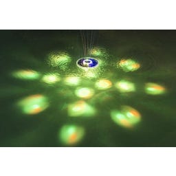 Poolfontäne mit solarbetriebenen LED-Licht