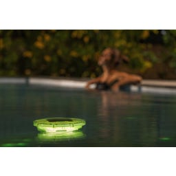 Bestway SolarGlow LED Dosierschwimmer