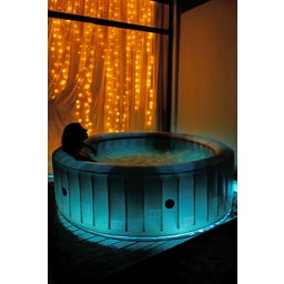 STARRY - COMFORT - Bubble Spa - ø 204 x 70 cm - 6 Personen - 1 Stk.