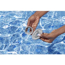Bestway Whirlpool LED-Wasserfall