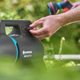 Akumulatorska vrtna črpalka 3000 Silent 18V P4A solo