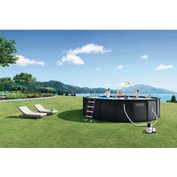 Frame Pool Ultra Rondo XTR Ø 549 x 132 cm - Set mit Pool, Sandfilteranlage, Anschlüssen, Sicherheitsleiter, Abdeck- sowie Bodenschutzplane