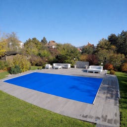 Zwijana roleta basenowa / pokrywa Flex prostokątna 600 x 300 cm - niebieski - Wymiary zewnętrzne: 650 x 350 cm